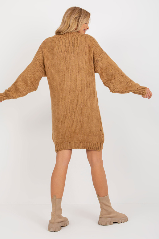 Camel Oversize kootud kilpkaelusega...