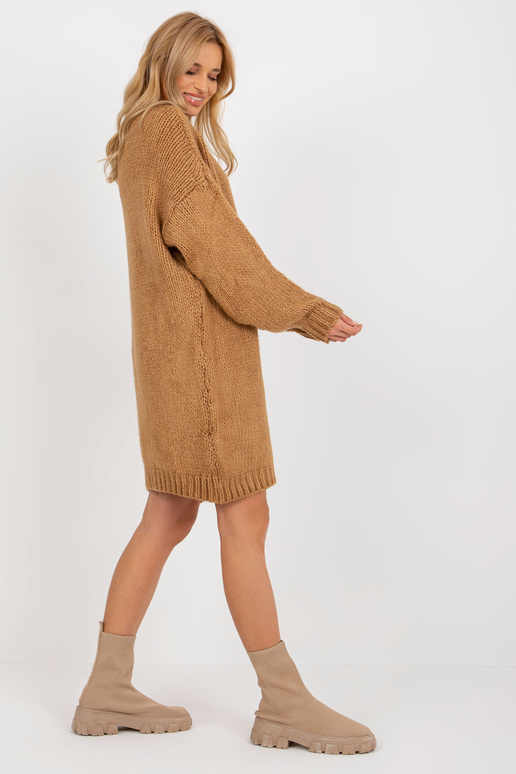 Camel Oversize kootud kilpkaelusega...