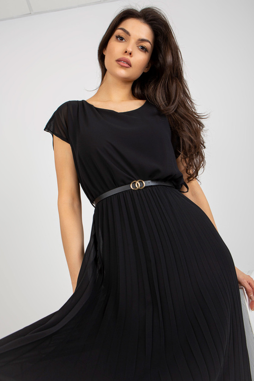 Must põletatud midikleit plisseeringuga Must põletatud midikleit plisseeringuga