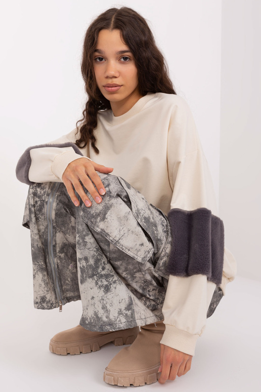 Pusa-FA-BL-8903.26-helebeež