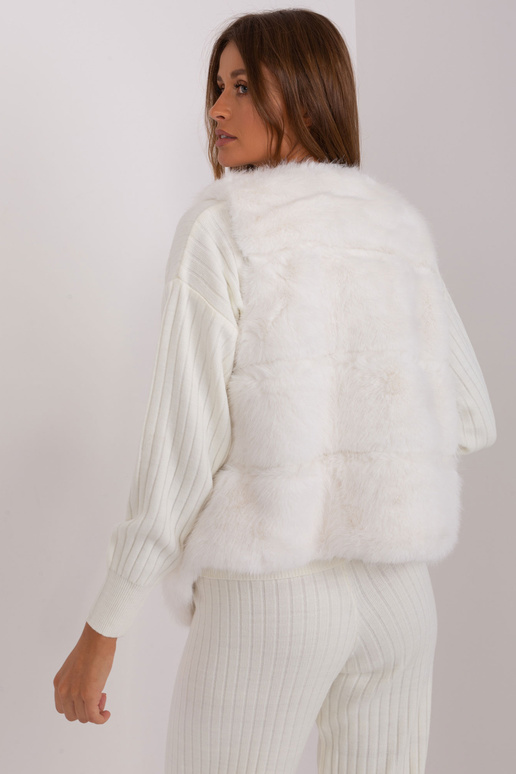 Vest-AT-KZ-2349.00P-ekru