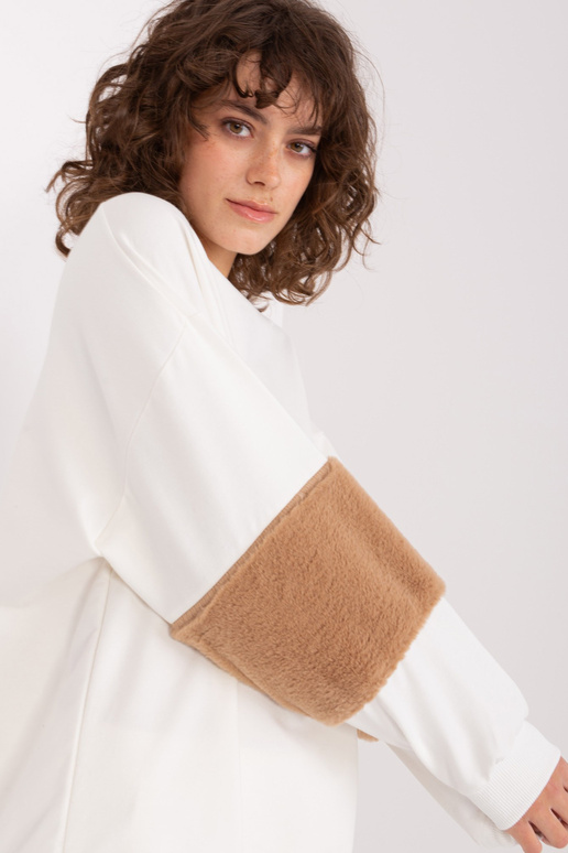 Pusa-FA-BL-8903.26-ekru