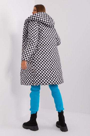 Jope-NM-KR-2809.96-must-valge