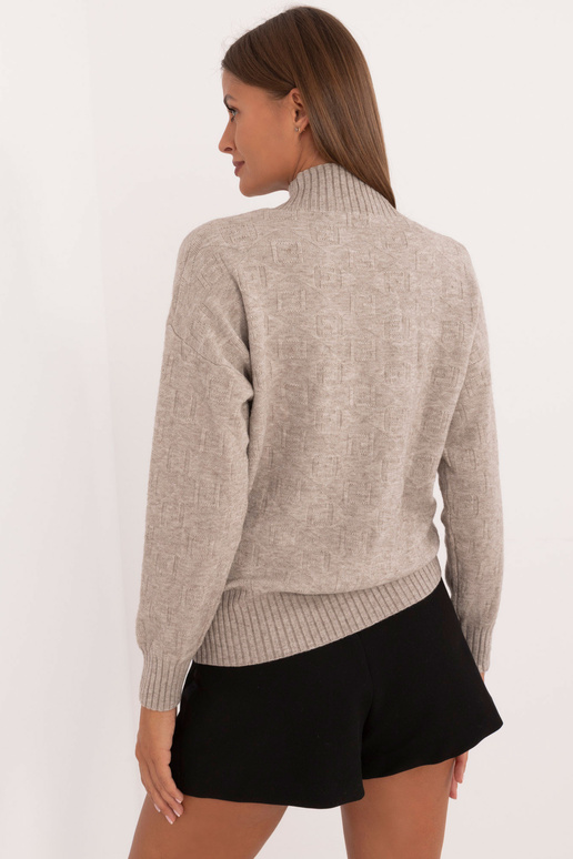 Kampsun-AT-SW-2339.54-tumebeež