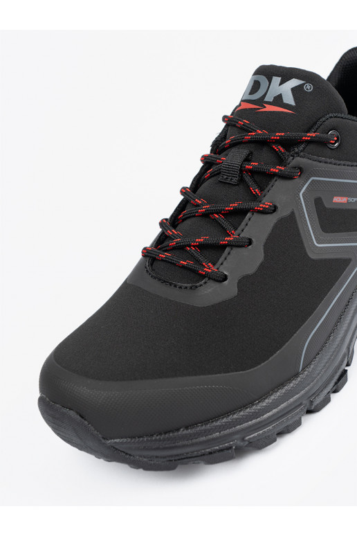 Must naiste kingad z mi elementami