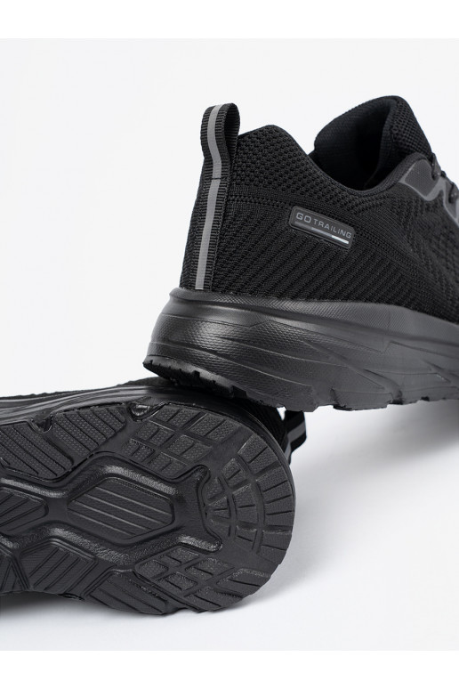 Sportliku stiiliga  kingad 