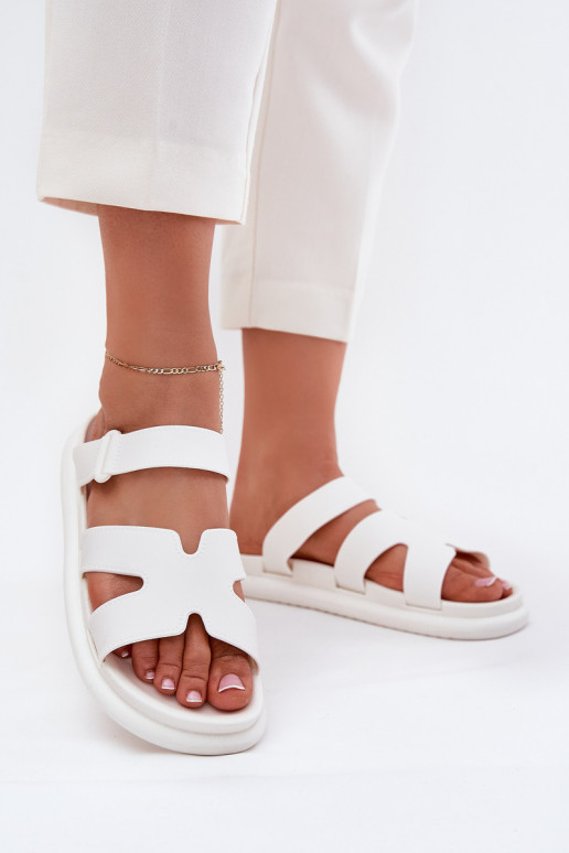 kummist naiste plätud rihmadega valget värvi Tavirae