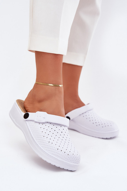 Kerged rannaplätud Sussid   valget värvi Faylina