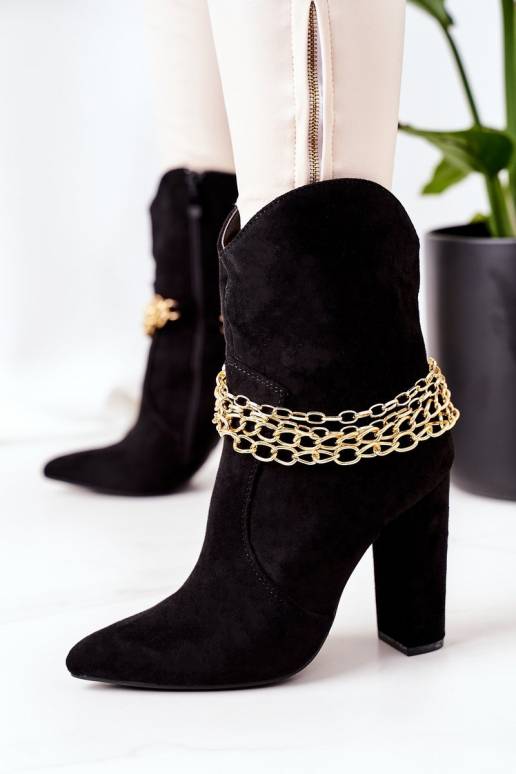 Voodriga naiste poolsaapad kõrge... Voodriga naiste poolsaapad kõrge...