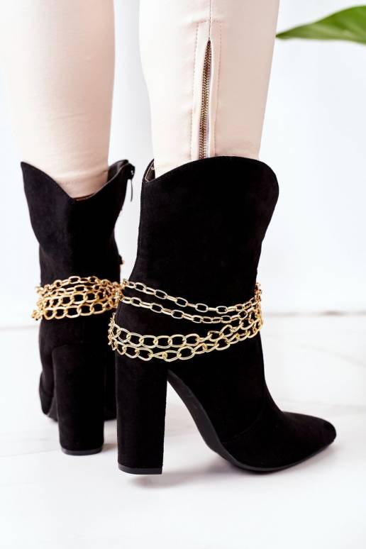 Voodriga naiste poolsaapad kõrge... Voodriga naiste poolsaapad kõrge...