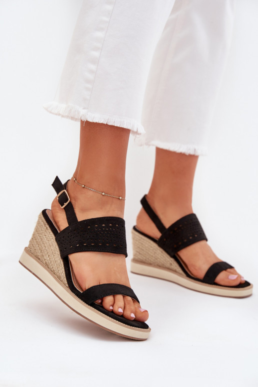 Naistesandaalid    Must Zolira