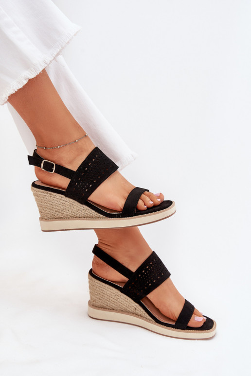 Naistesandaalid    Must Zolira