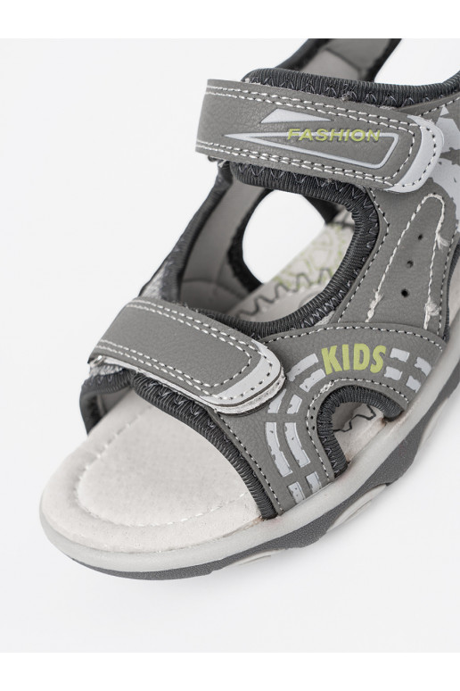 poiste kingad  halli värvi