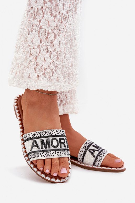 naiste plätud laiade nööridega  Amore valget värvi Avelina