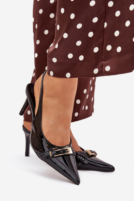 Laque Kingad kõrge jämeda kontsaga  Must Vivae