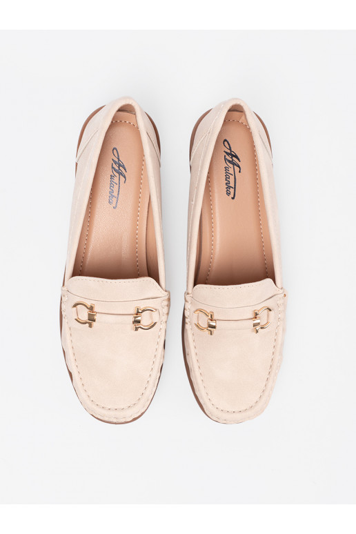 beeži värvi mokassiinid  z ozdobnym łańcuszkiem beeži värvi mokassiinid  z ozdobnym łańcuszkiem