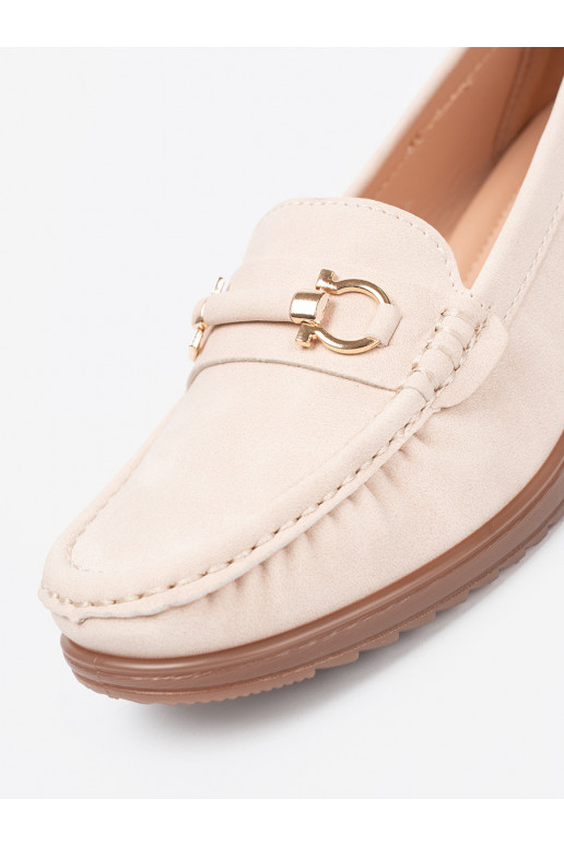 beeži värvi mokassiinid  z ozdobnym łańcuszkiem beeži värvi mokassiinid  z ozdobnym łańcuszkiem