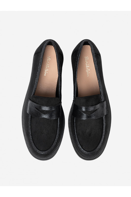 Must  mokasiinid Must  mokasiinid