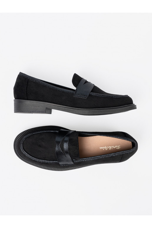 Must  mokasiinid Must  mokasiinid