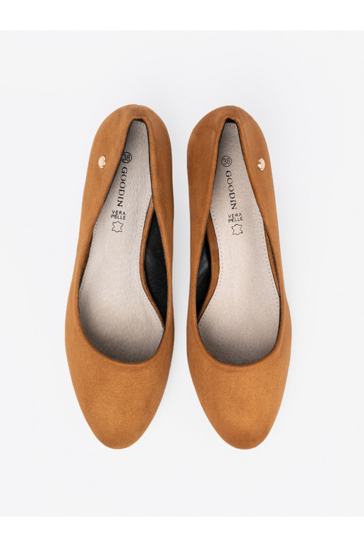 seemisnakhsed poolsaapad  karmel