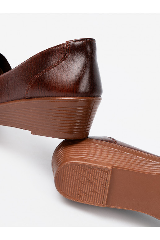  Naiste saapad slip-on z fakturowanym noskiem