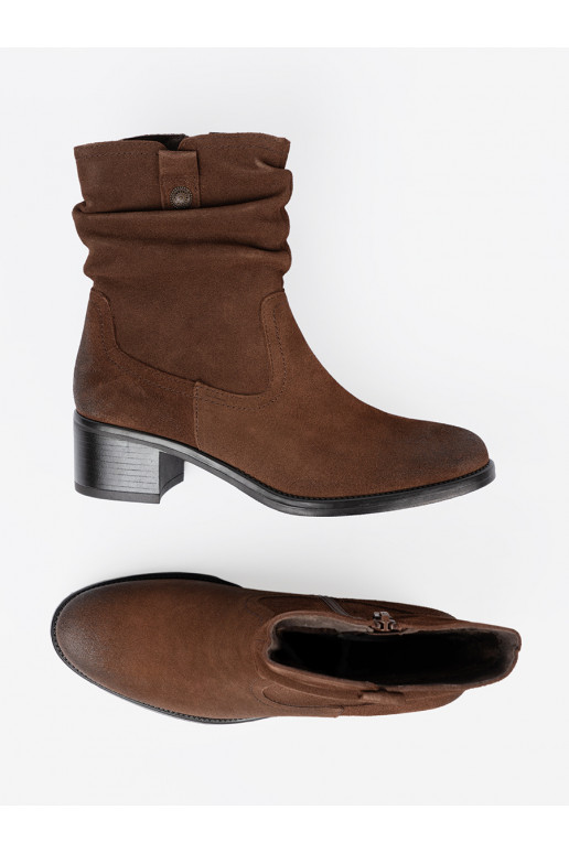 pruunid värvi   lumesaapad  Sergio Leone