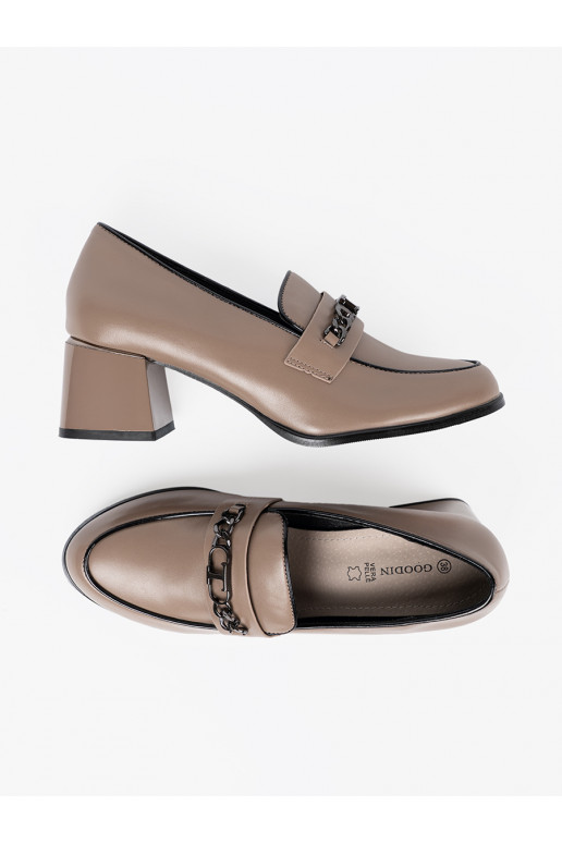 beeži värvi naiste omad kingad kõrgetel kontsadel