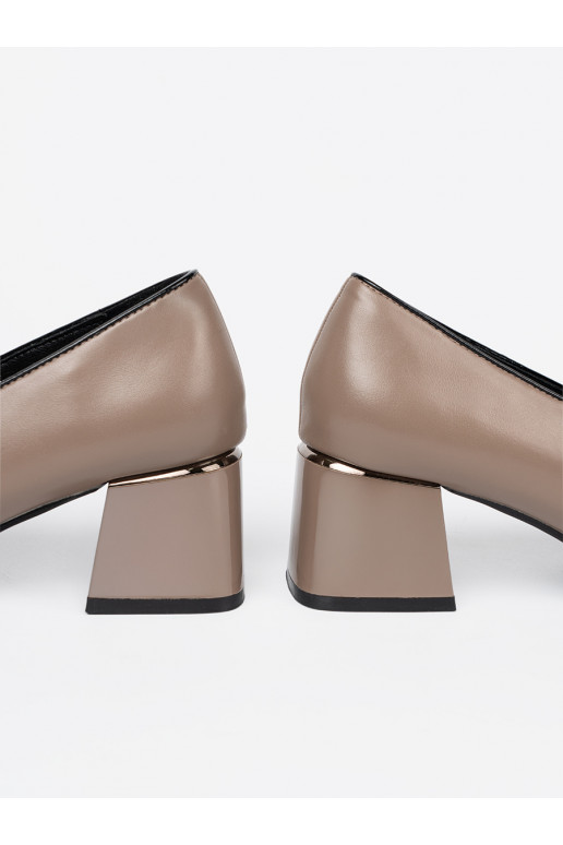 beeži värvi naiste omad kingad kõrgetel kontsadel