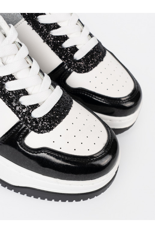 -valge värv Naiste kingad z połyskującymi mi detalami