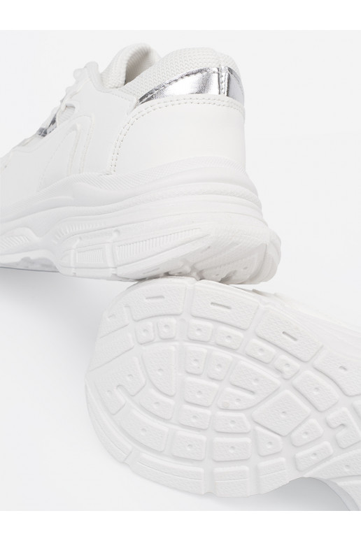 valget värvi spordijalatsidy z ozdobnym akcentem