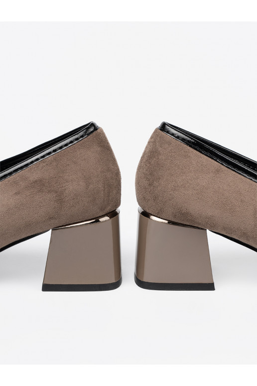 Beežid sametist poolsaapad paksu kontsaga