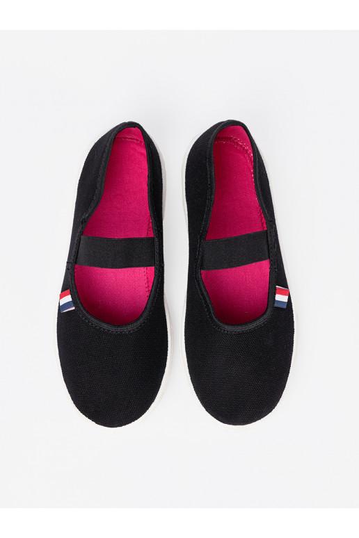 Mustad kingad z m paskiem  Mustad kingad z m paskiem