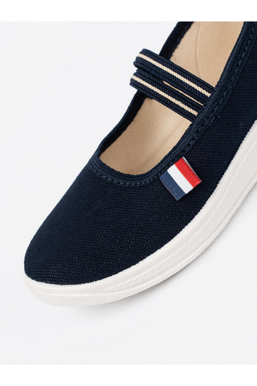  Sinist värvi kingad z m paskiem