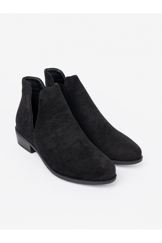 Must lumesaapad z wycięciami