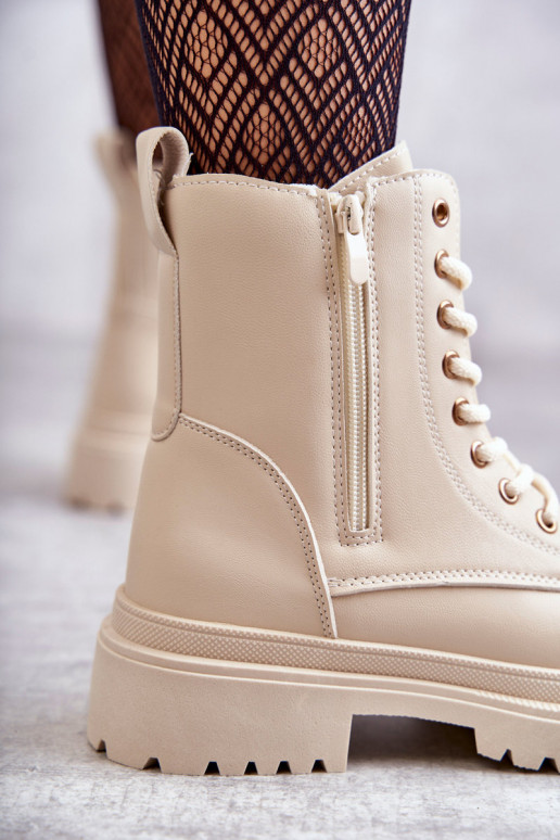 Naiste poolsaapad naturaalsest nahast voodriga Elevandiluu värvi Dorchen