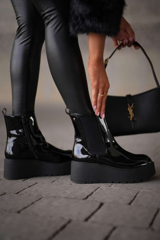 Laque Naiste poolsaapad platvormiga I Koturnie voodriga Must Wloedia