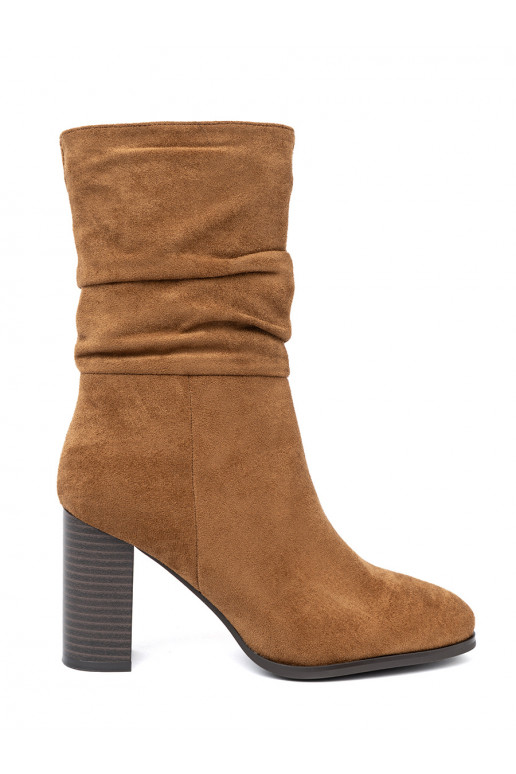 Pruunid värvi lumesaapad  i obcasem