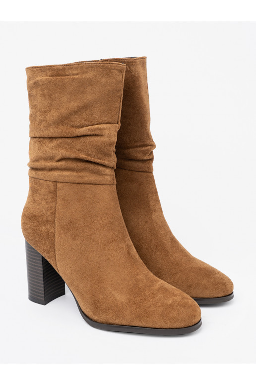 Pruunid värvi lumesaapad  i obcasem