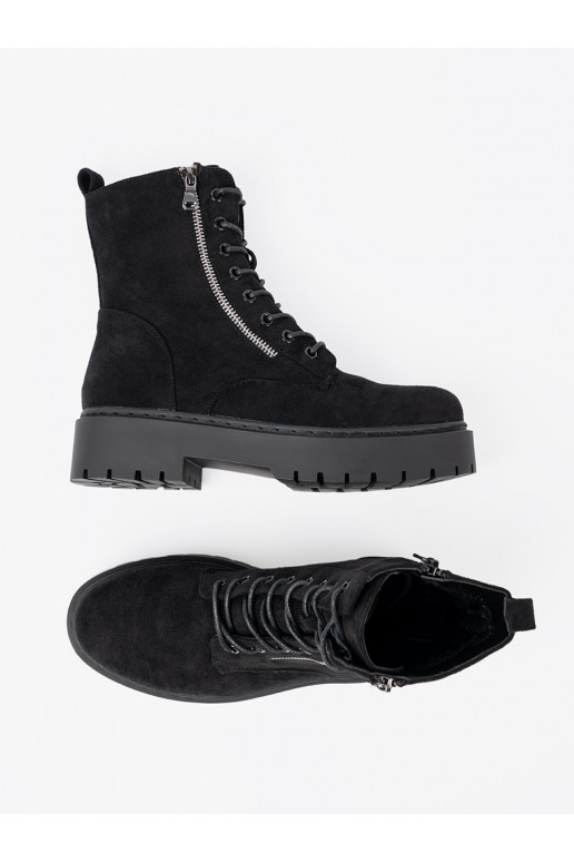 jalanõud  Mustad z zamszowym wykończeniem