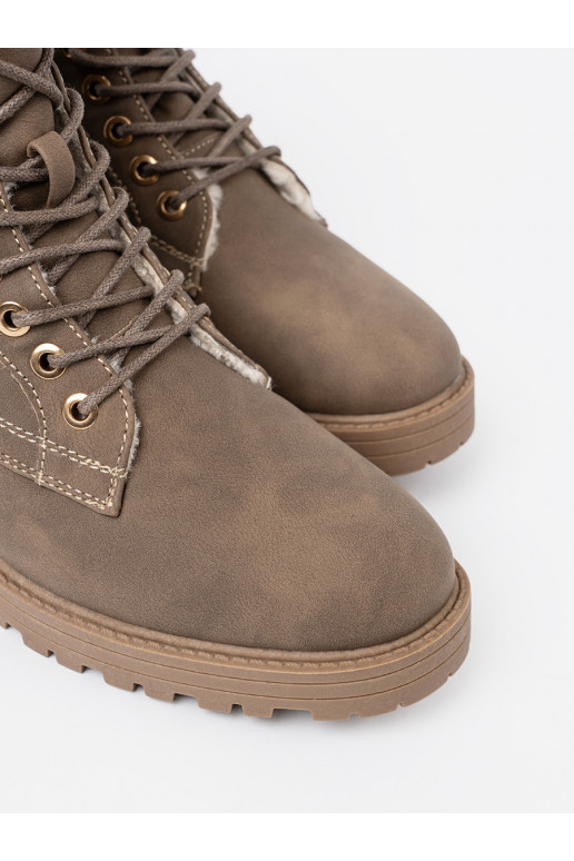  Saapad  z grubą podeszwą