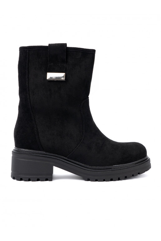 Must naiste saapad na masywnej podeszwie