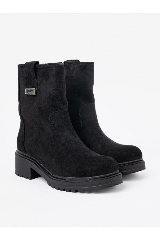 Must naiste saapad na masywnej podeszwie