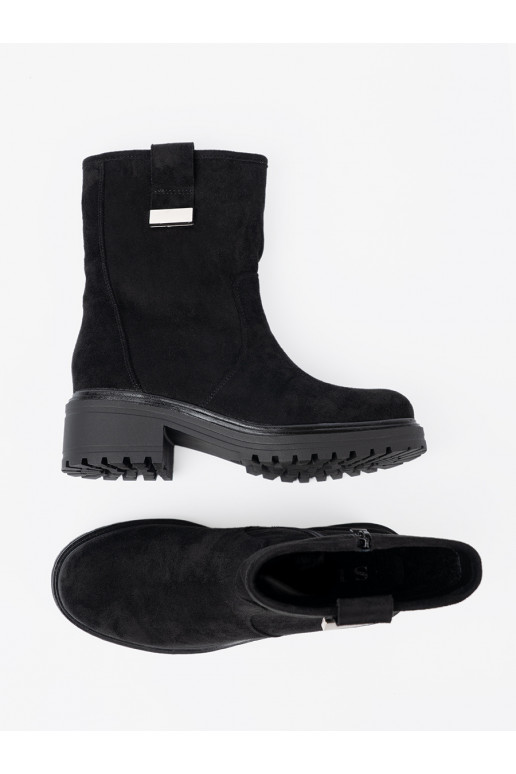 Must naiste saapad na masywnej podeszwie