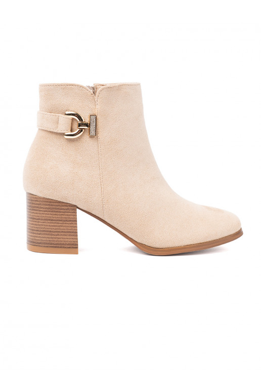 Elegantsed lumesaapad kolorze jasnego beżu