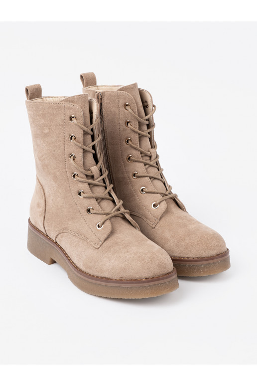   saapad z okrągłym noskiem