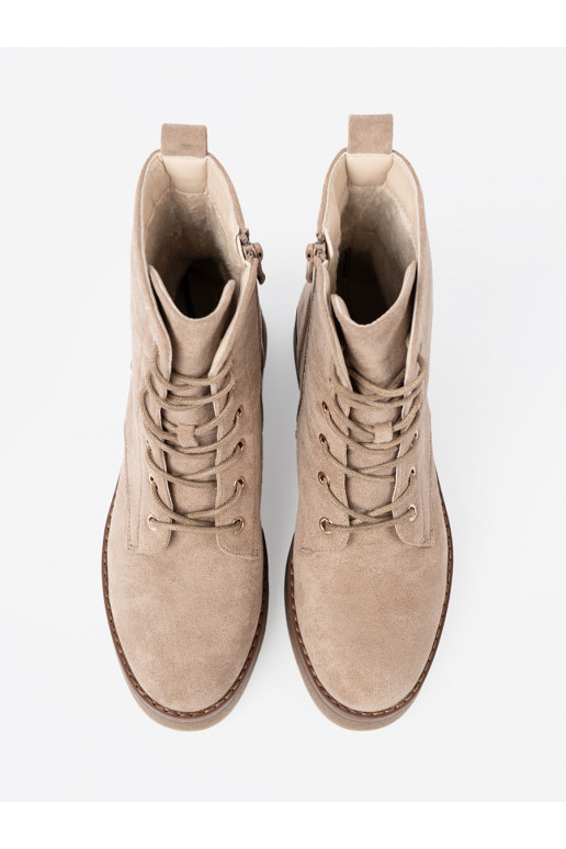   saapad z okrągłym noskiem