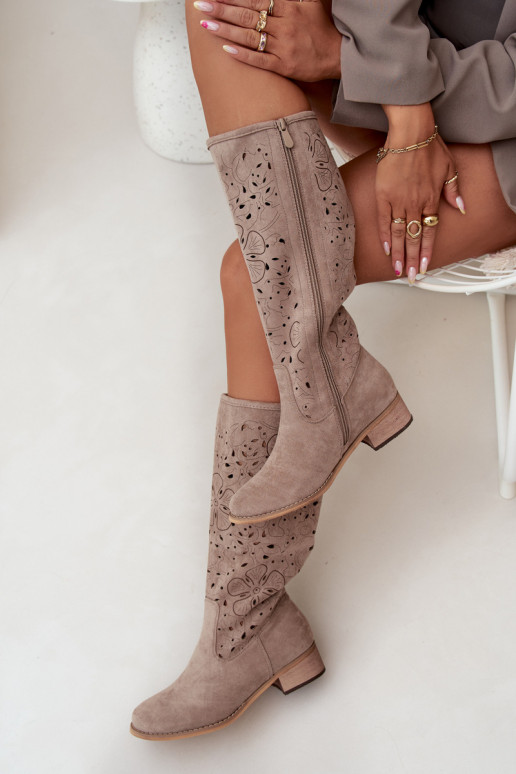  naiste pika säärega saapad  owe Nööpidega  beeži värvi Orchides