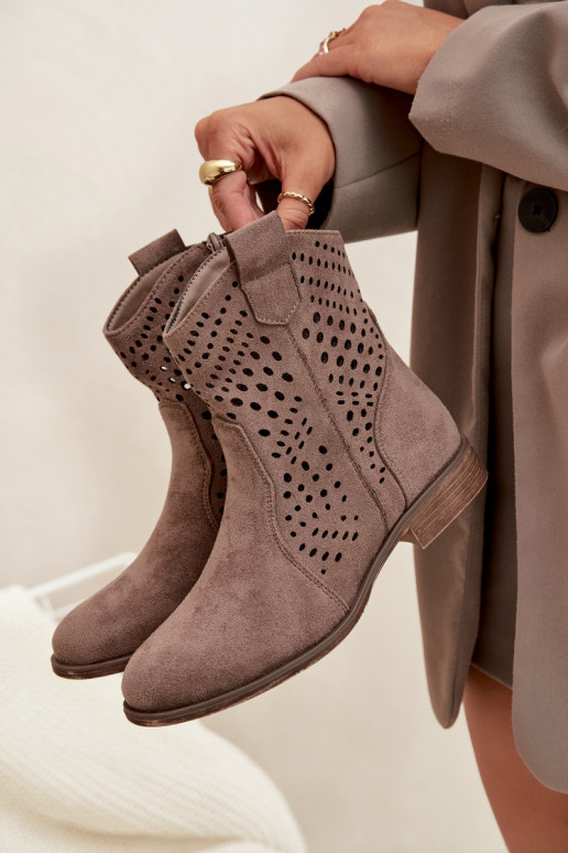 Saapad  laiade nööridega beeži värvi Amisna