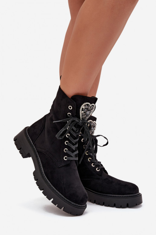 saapad  voodriga owe Must Miryssa