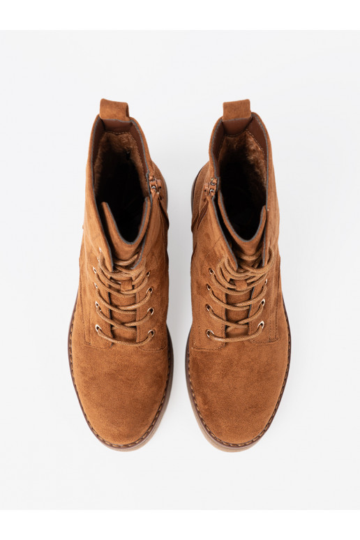  saapad kolorze karmelowym 